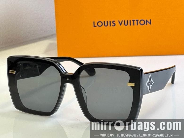 LV Glasses smx120