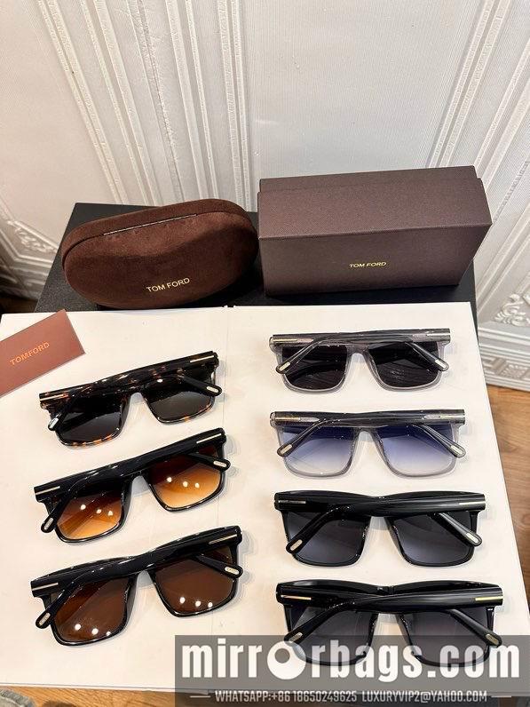 Tom Ford Glasses smx66