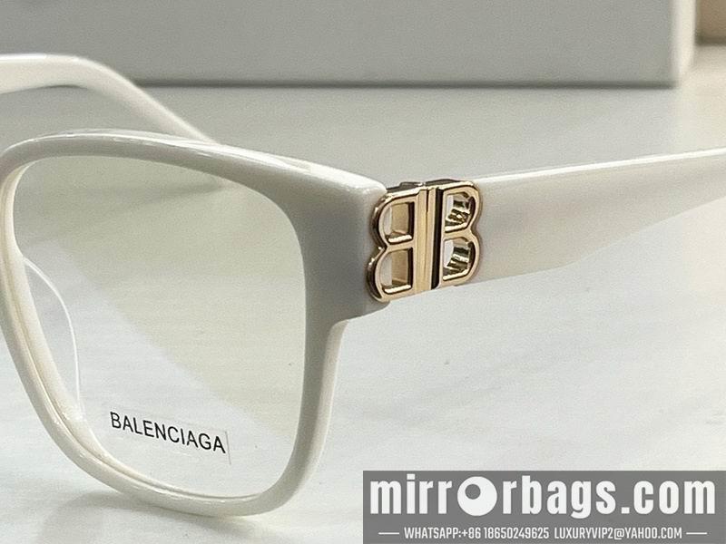 Balenciaga Glasses smx57