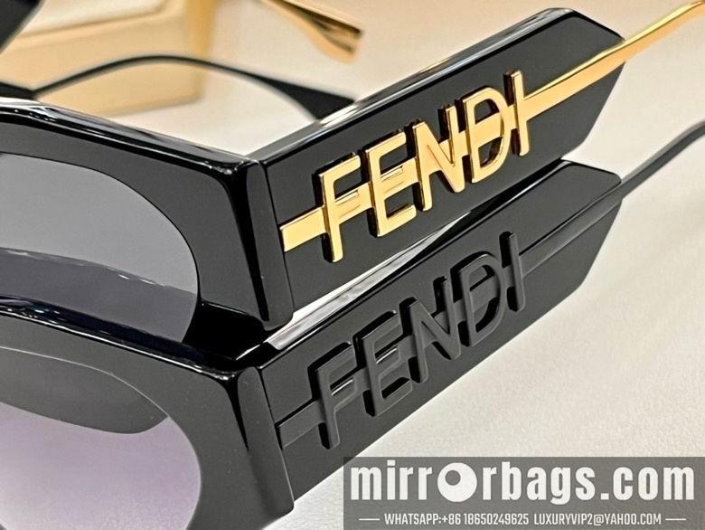 Fendi Glasses smx66