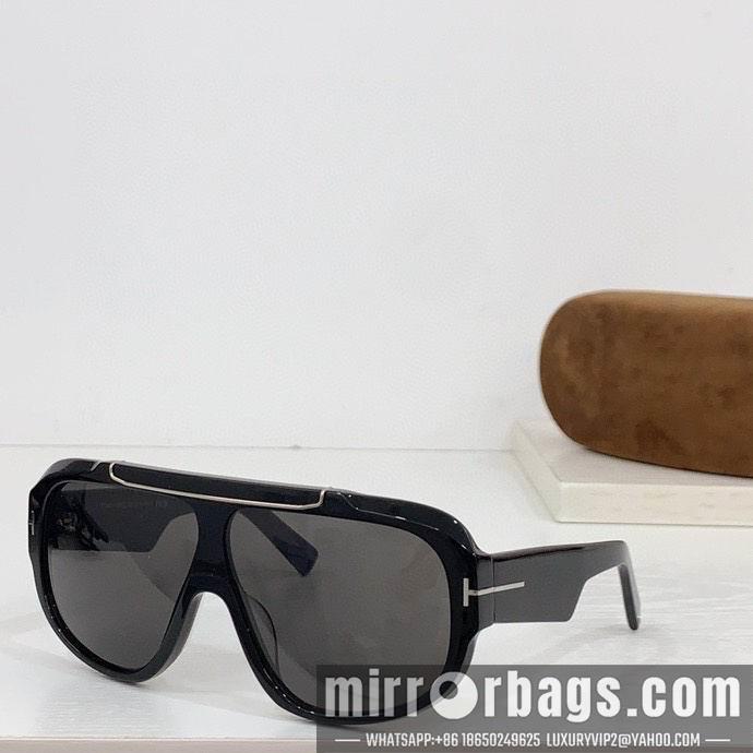 Tom Ford Glasses smx147