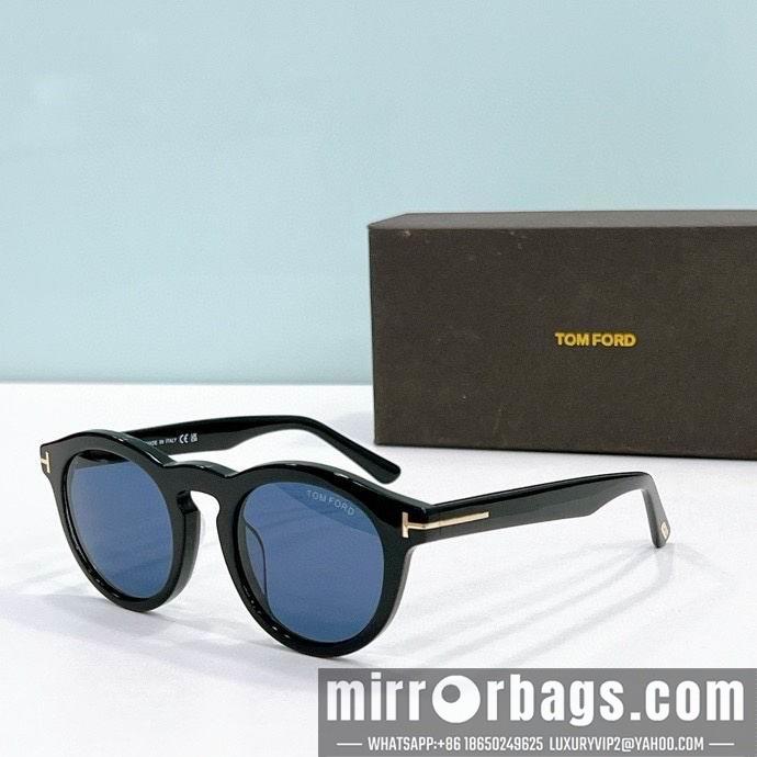 Tom Ford Glasses smx128
