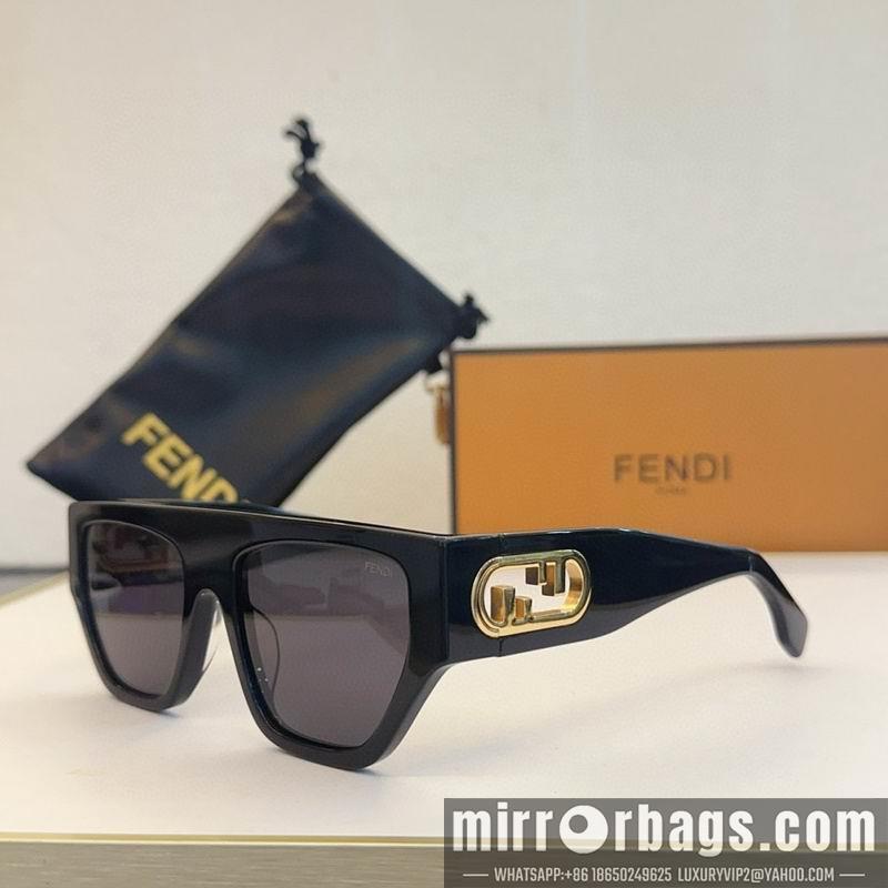 Fendi Glasses smx151