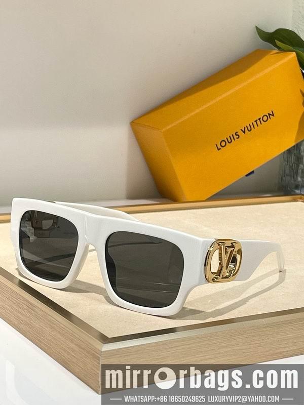 LV Glasses smr53