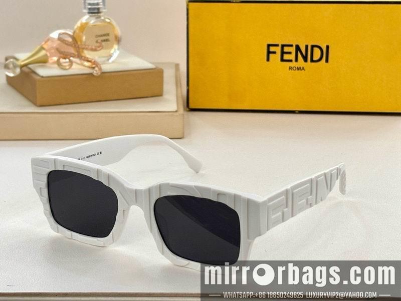 Fendi Glasses smx99