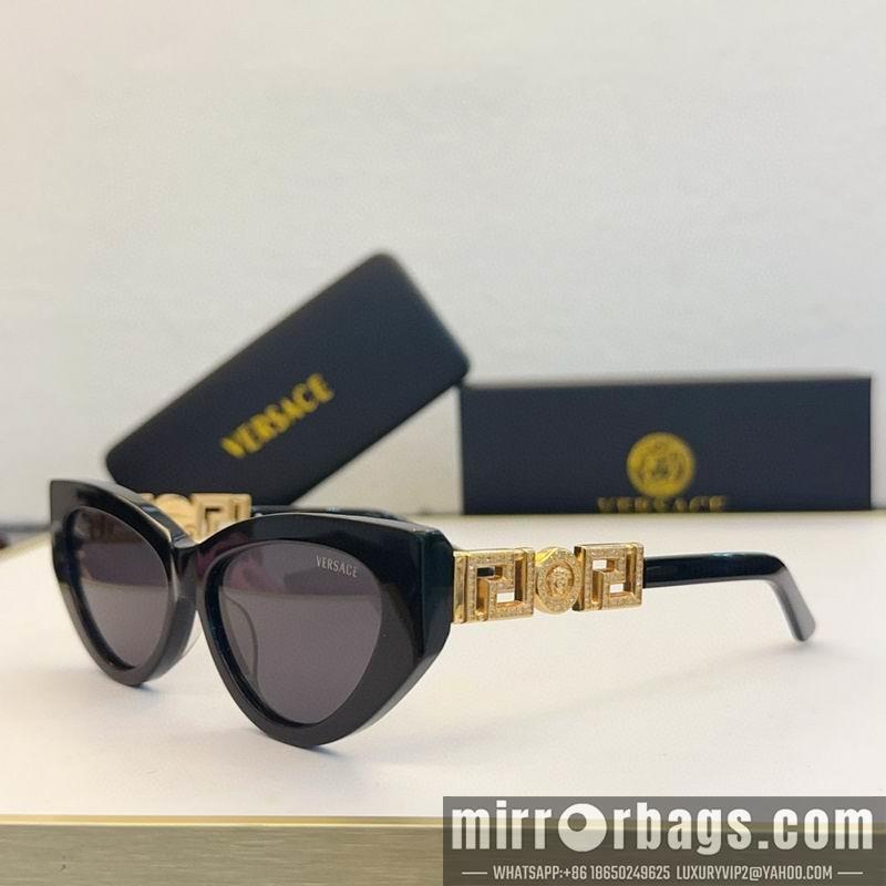 Versace Glaases smx162