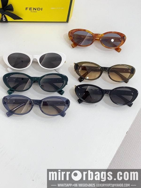 Fendi Glasses smh54