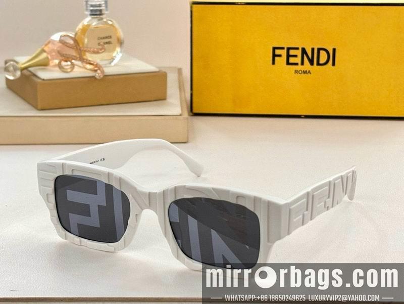 Fendi Glasses smx99