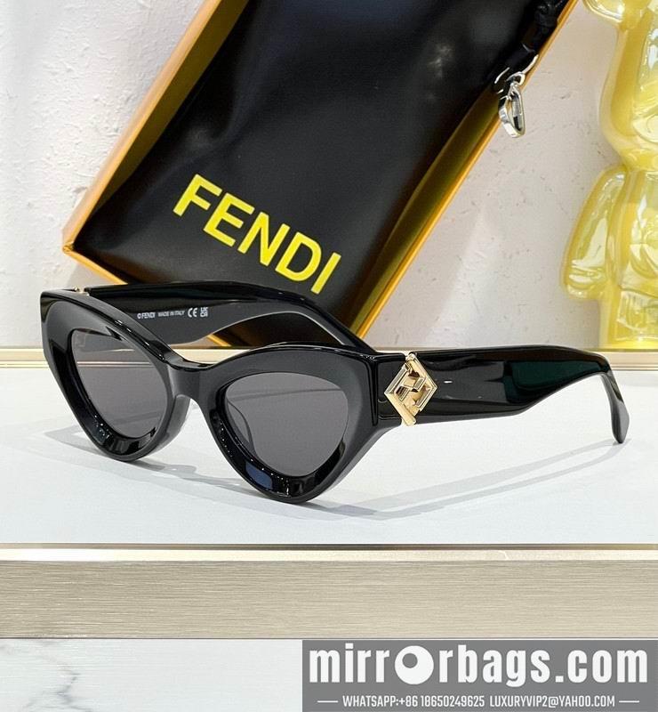 Fendi Glasses smh117