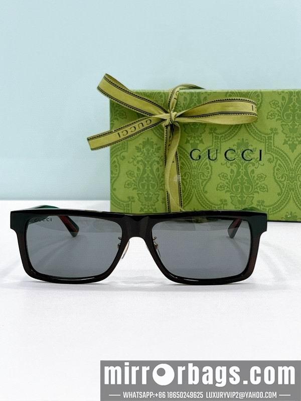 Gucci Glasses smh08