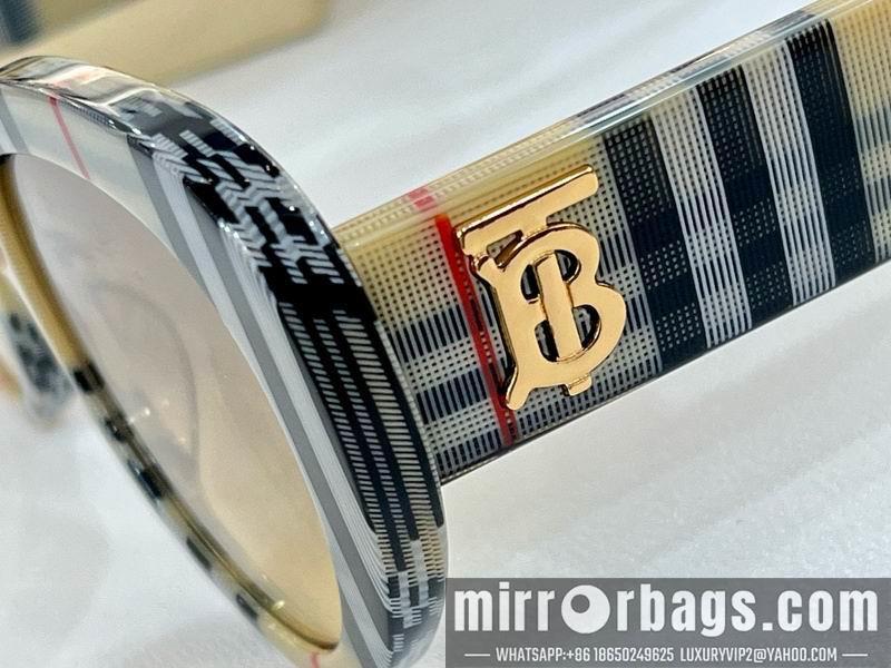 Burberry Glasses smx37