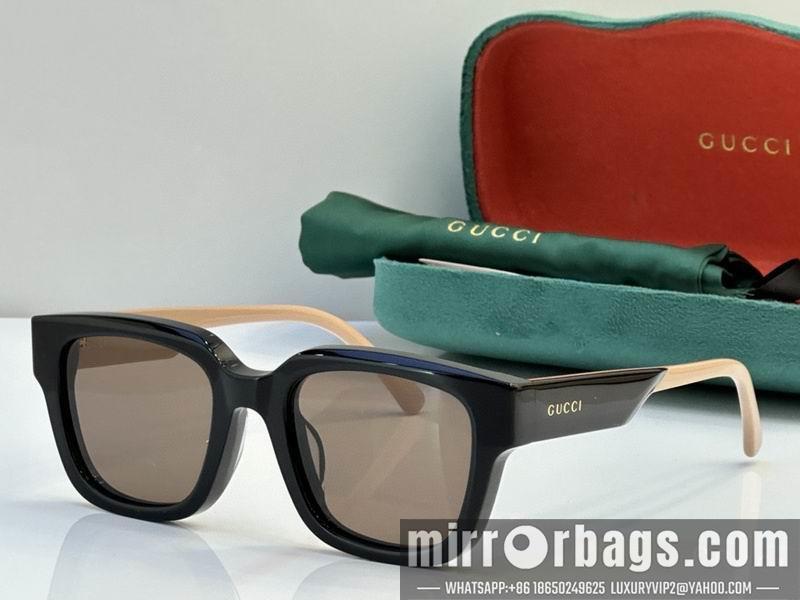 Gucci Glasses smh17