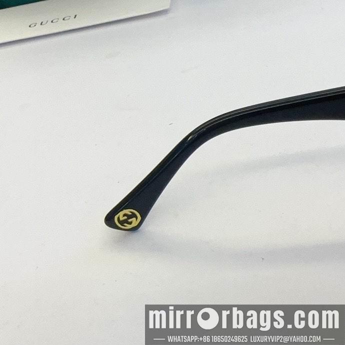Gucci Glasses smx123