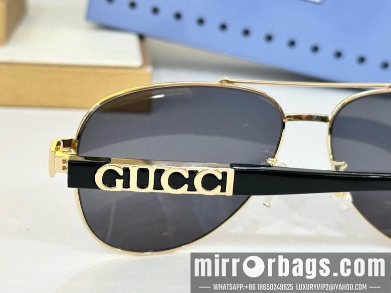 Gucci Glasses smx215