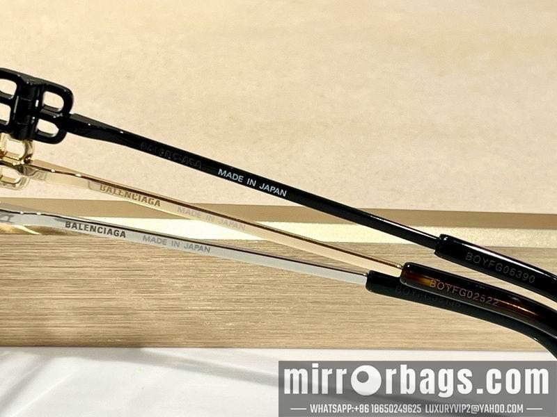 Balenciaga Glasses smx52