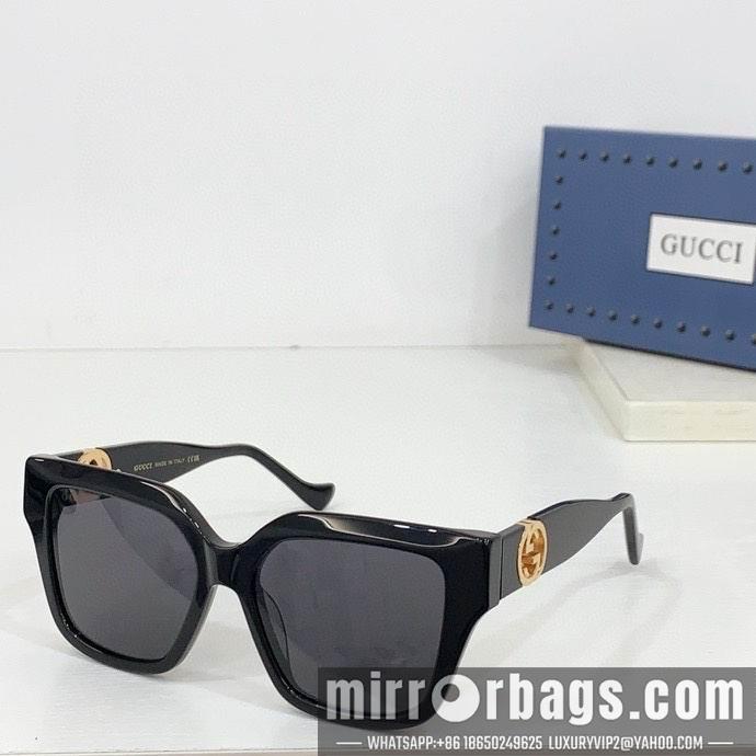 Gucci Glasses smr15