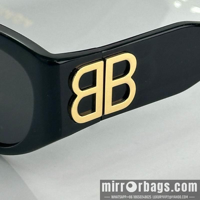 Balenciaga Glasses smx70