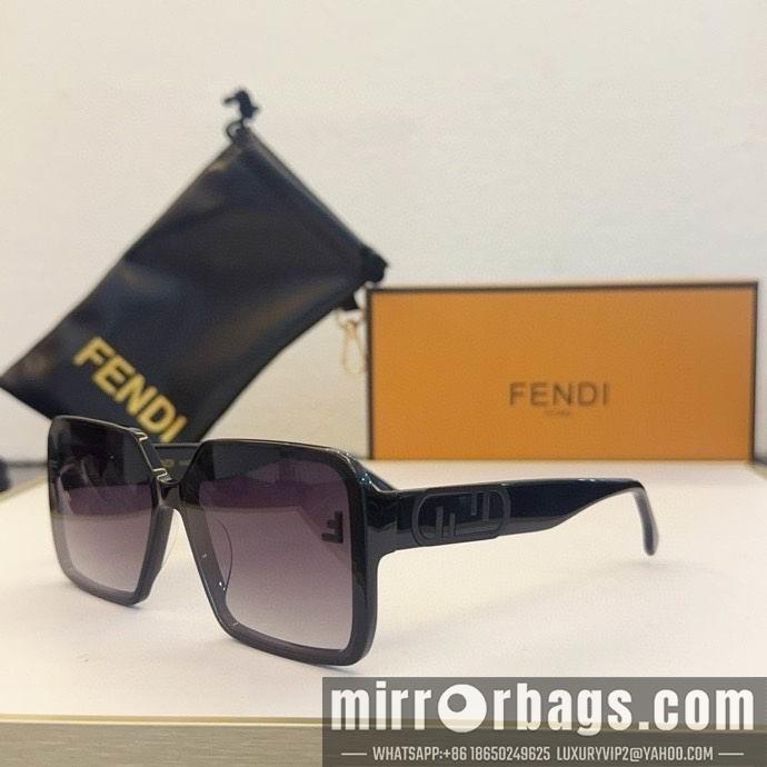 Fendi Glasses smx136