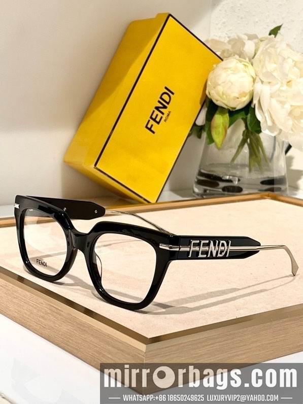 Fendi Glasses smx48