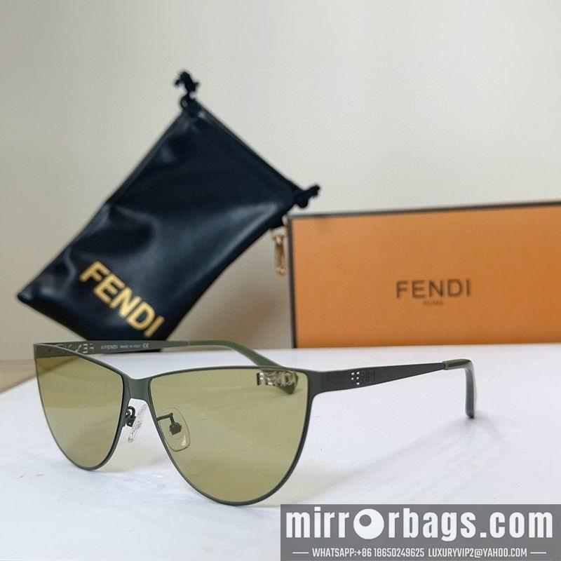 Fendi Glasses smh50