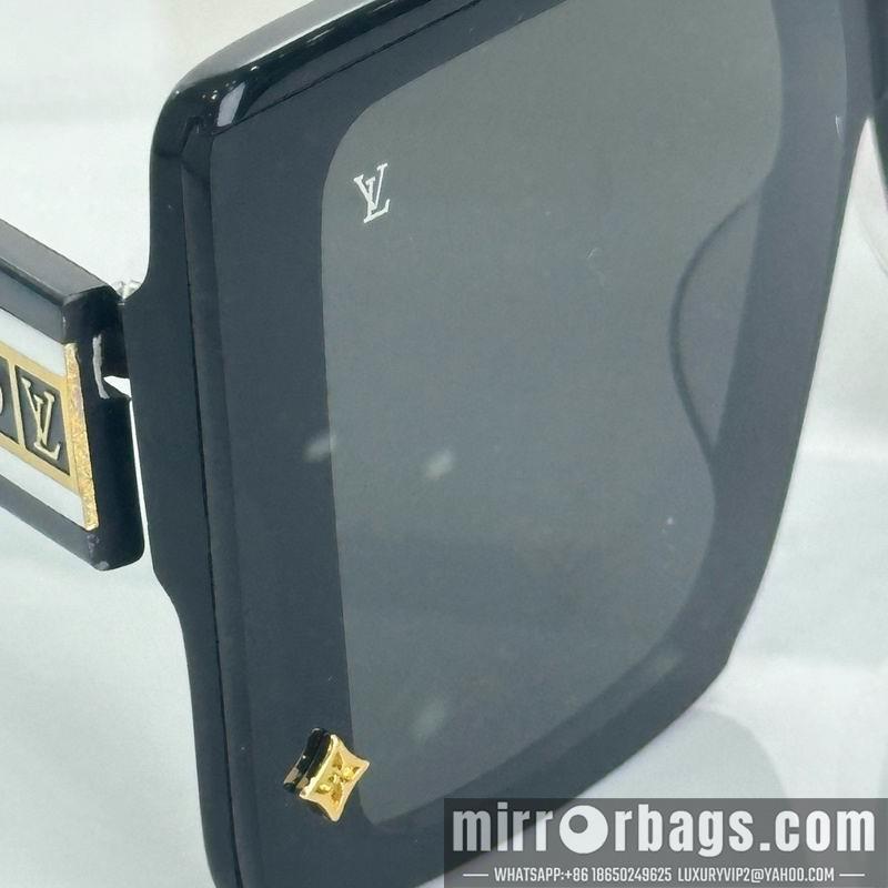 LV Glasses smx107