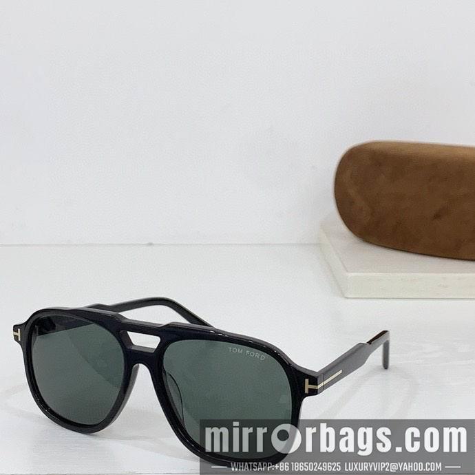 Tom Ford Glasses smx169
