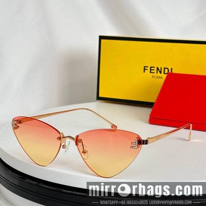 Fendi Glasses smx125