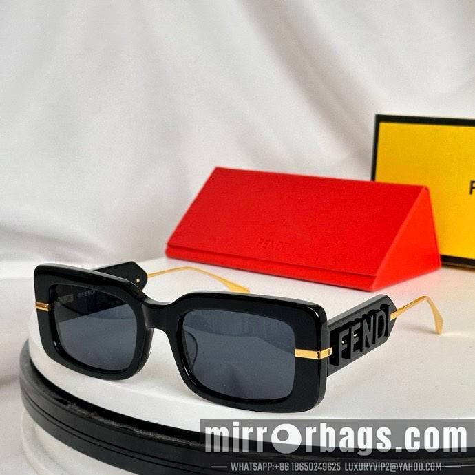 Fendi Glasses smx127