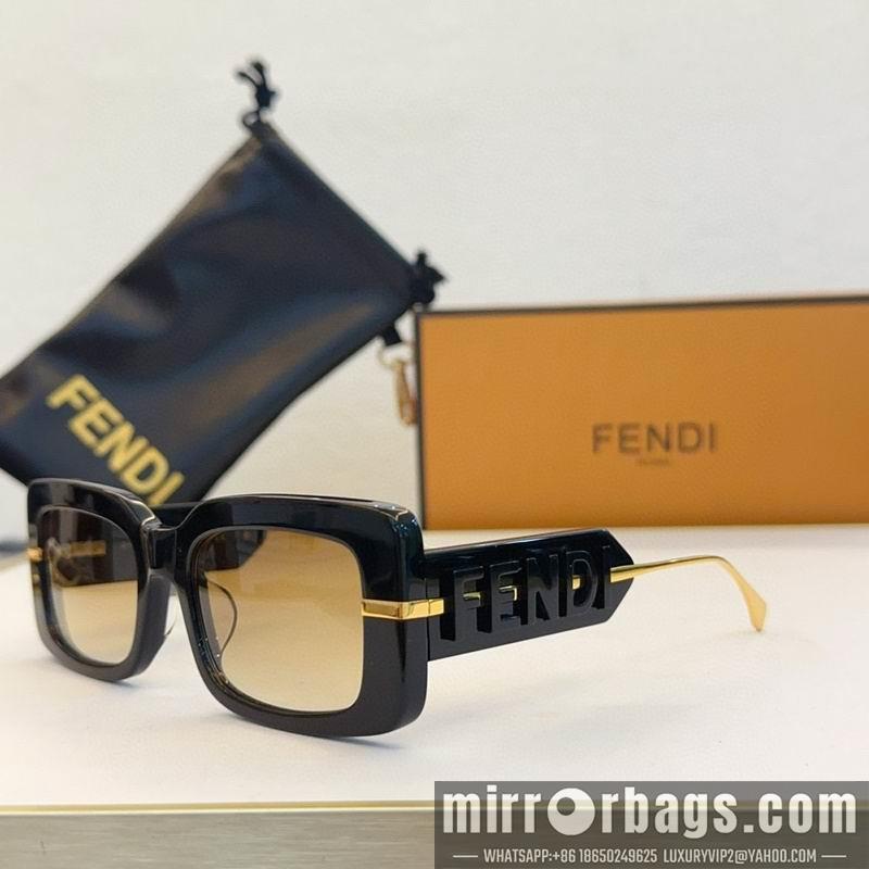 Fendi Glasses smx145