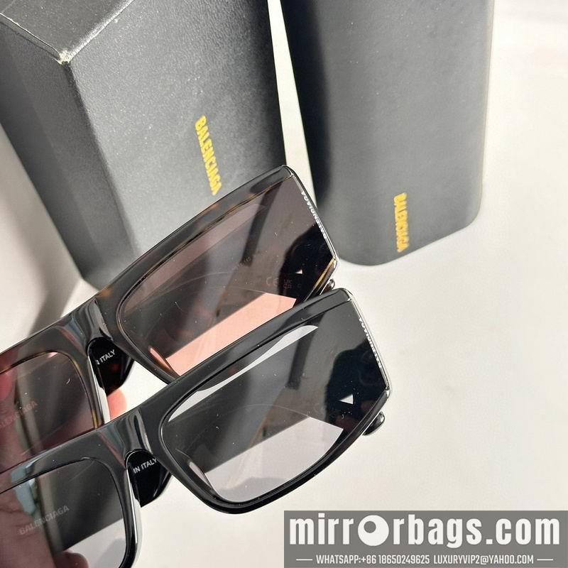 Balenciaga Glasses smr108
