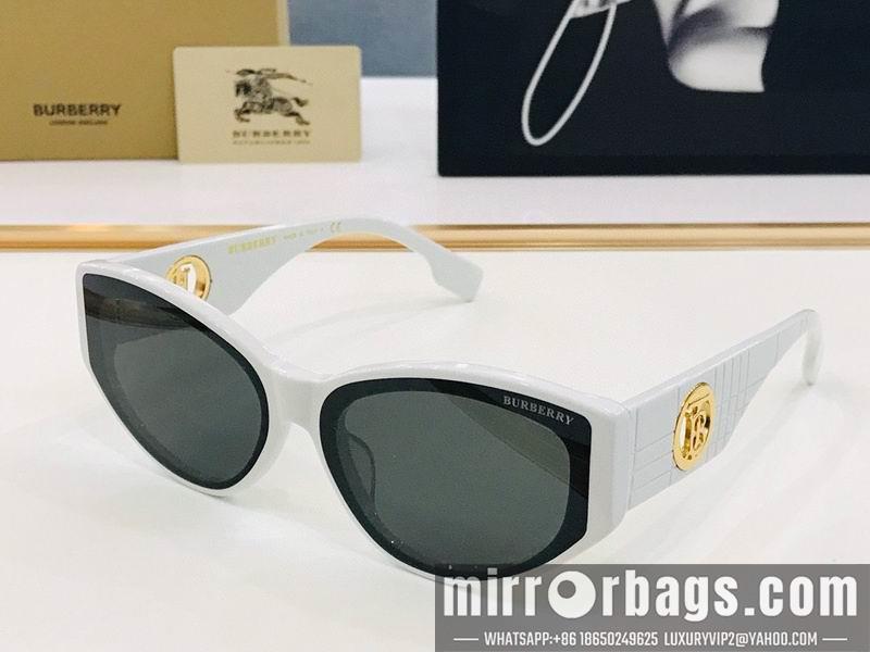 Burberry Glasses smx17