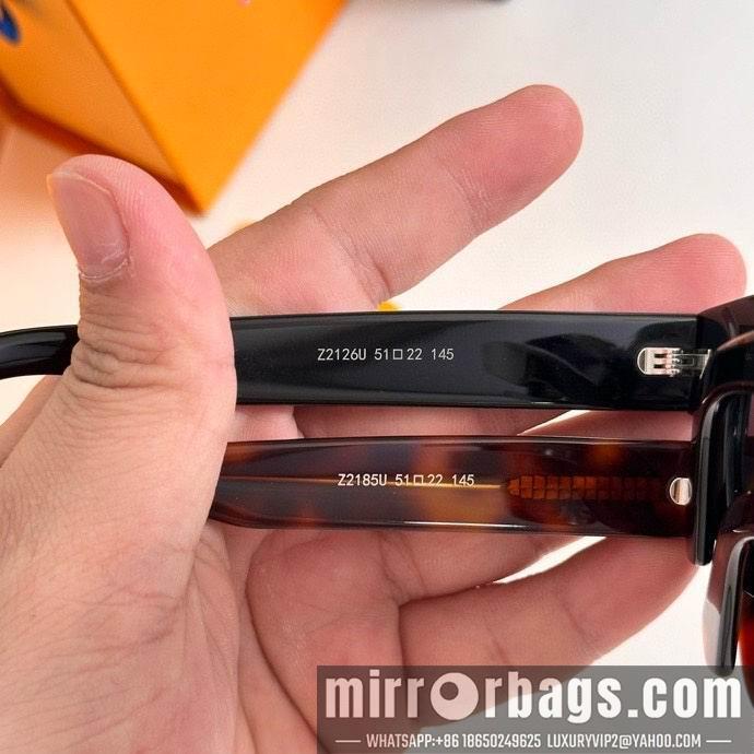 LV Glasses smx195