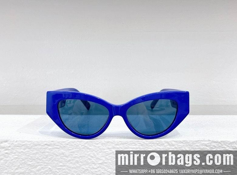 DG Glasses 010215