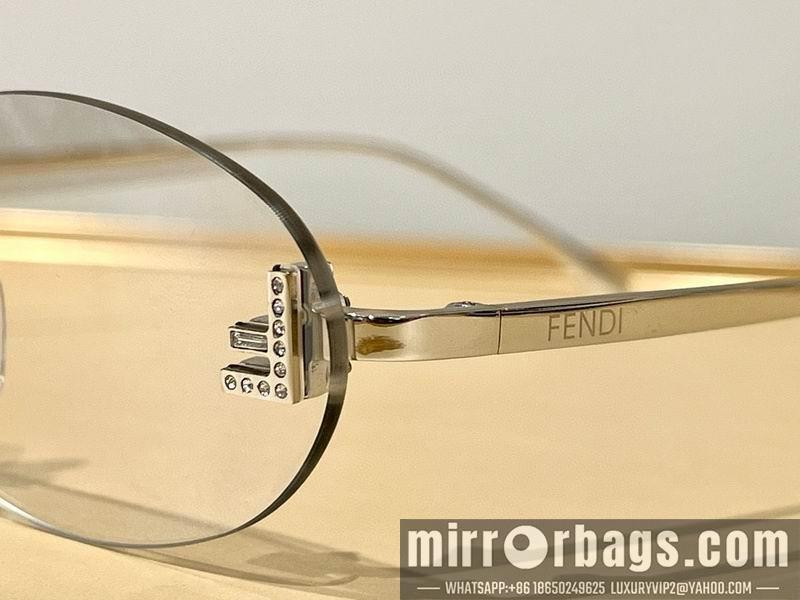 Fendi Glasses smx69