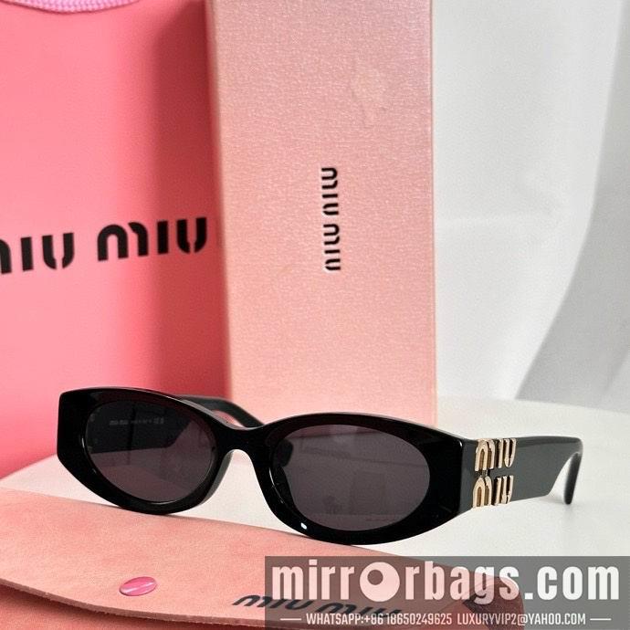 MiuMiu Glasses smx132