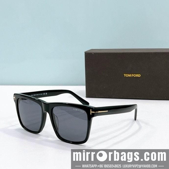 Tom Ford Glasses smx117