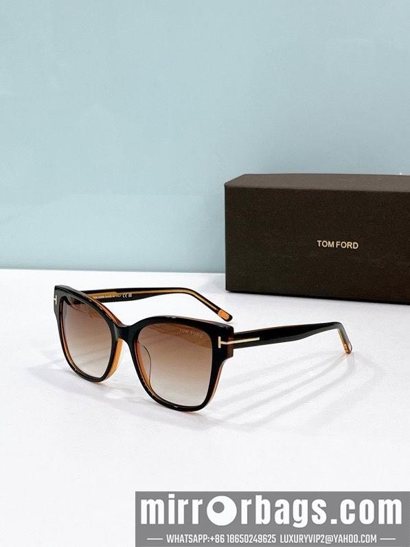 Tom Ford Glasses smx157