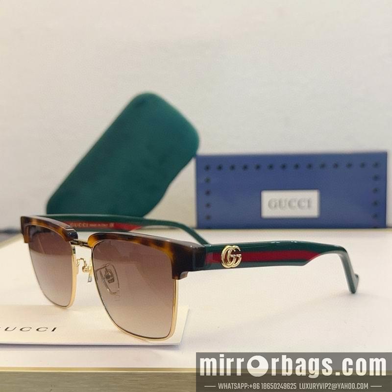 Gucci Glasses smx135