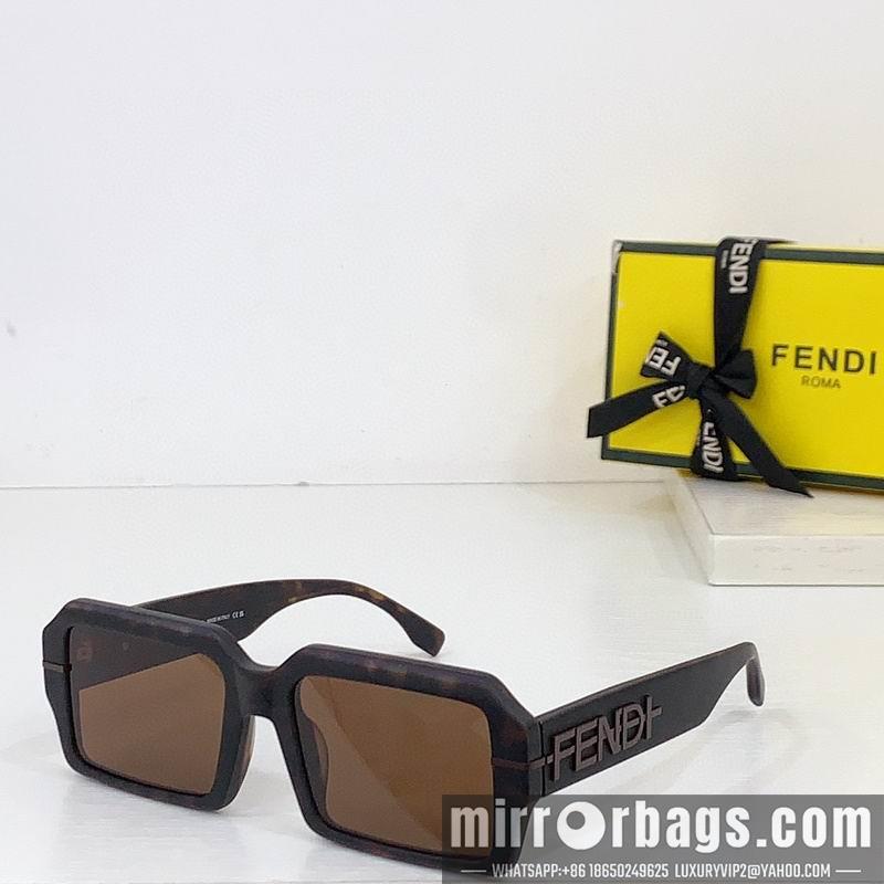 Fendi Glasses smh24