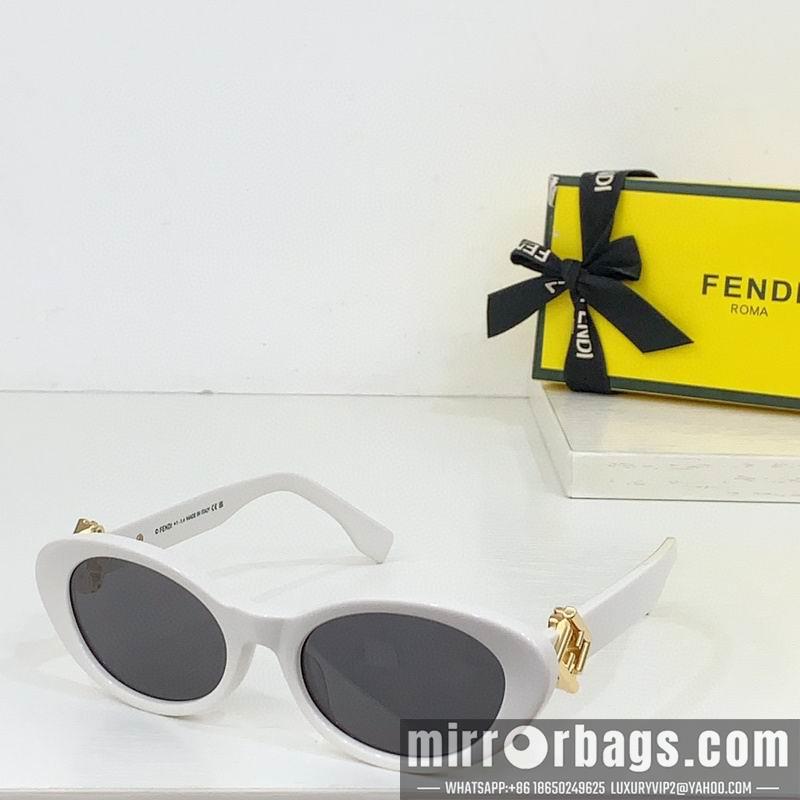 Fendi Glasses smh54