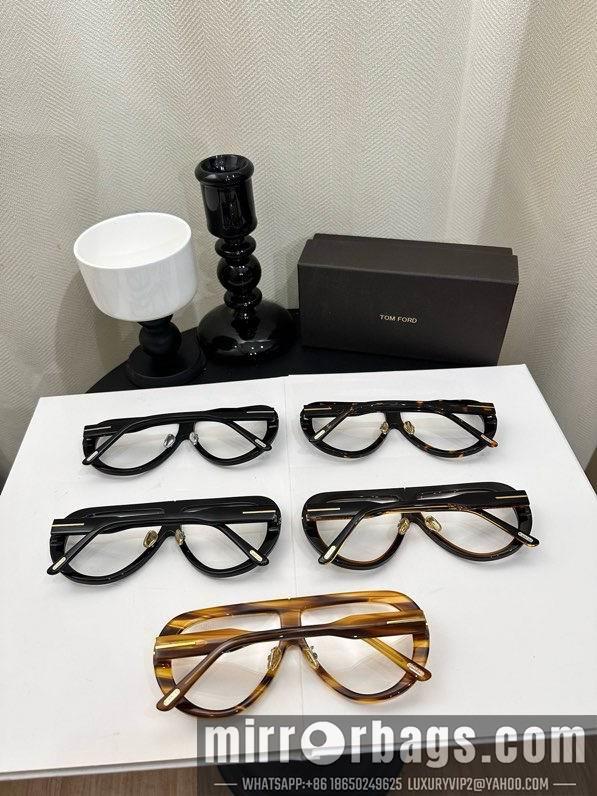 Tom Ford Glasses smx124