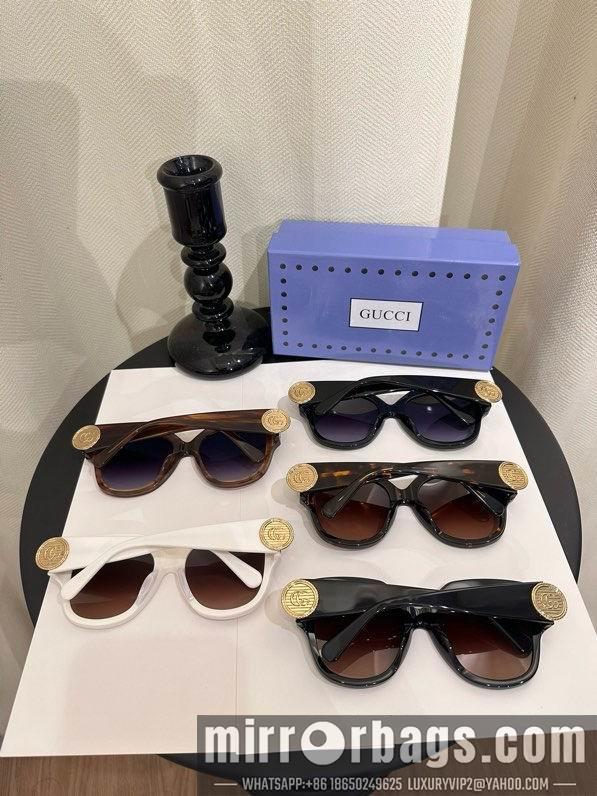 Gucci Glasses smx100