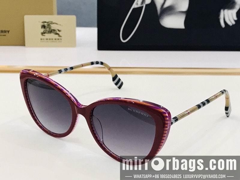 Burberry Glasses smx21