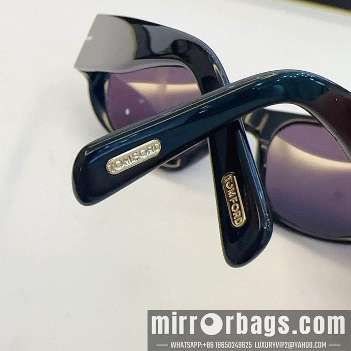 Tom Ford Glasses smx142