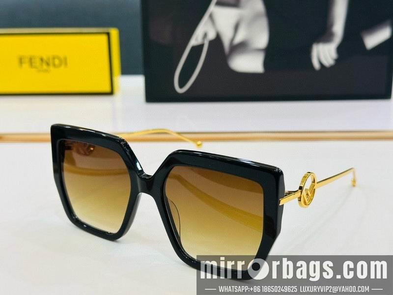 Fendi Glasses smh102