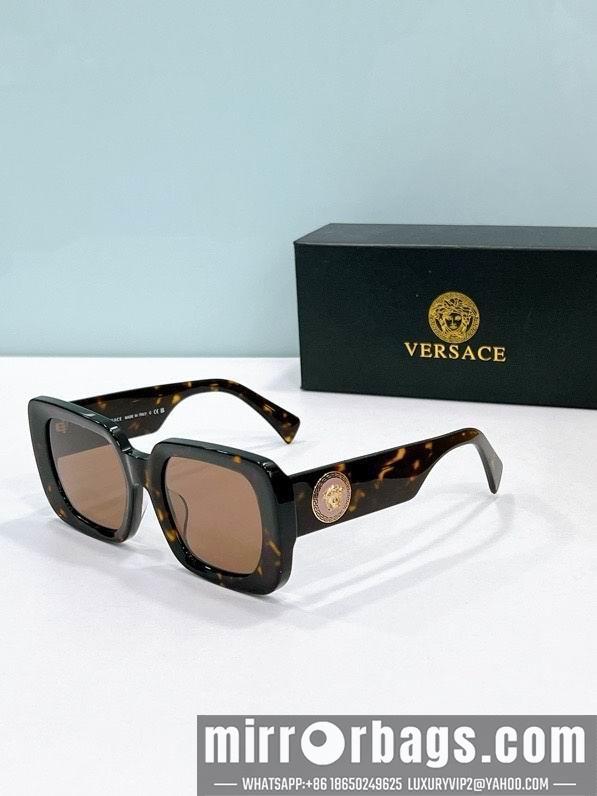 Versace Glaases smx143