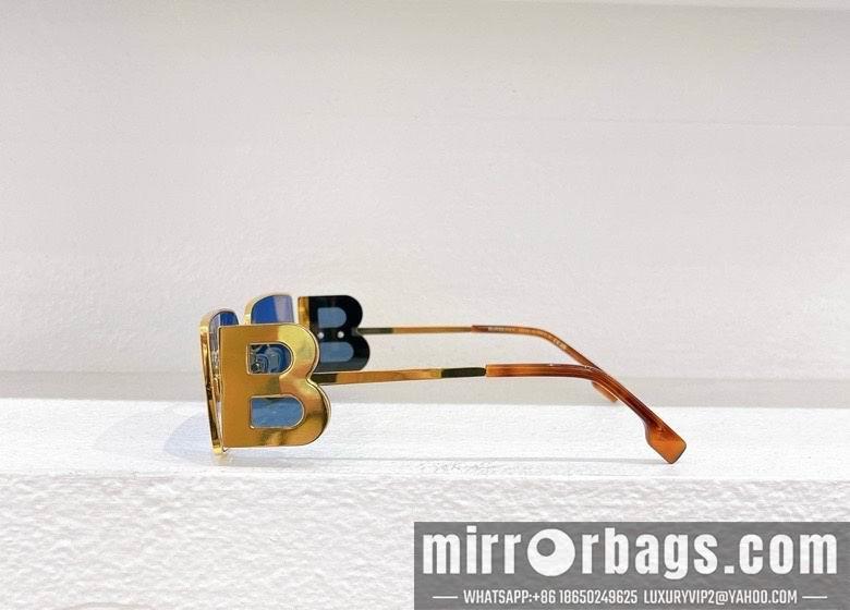 Burberry Glasses smx56