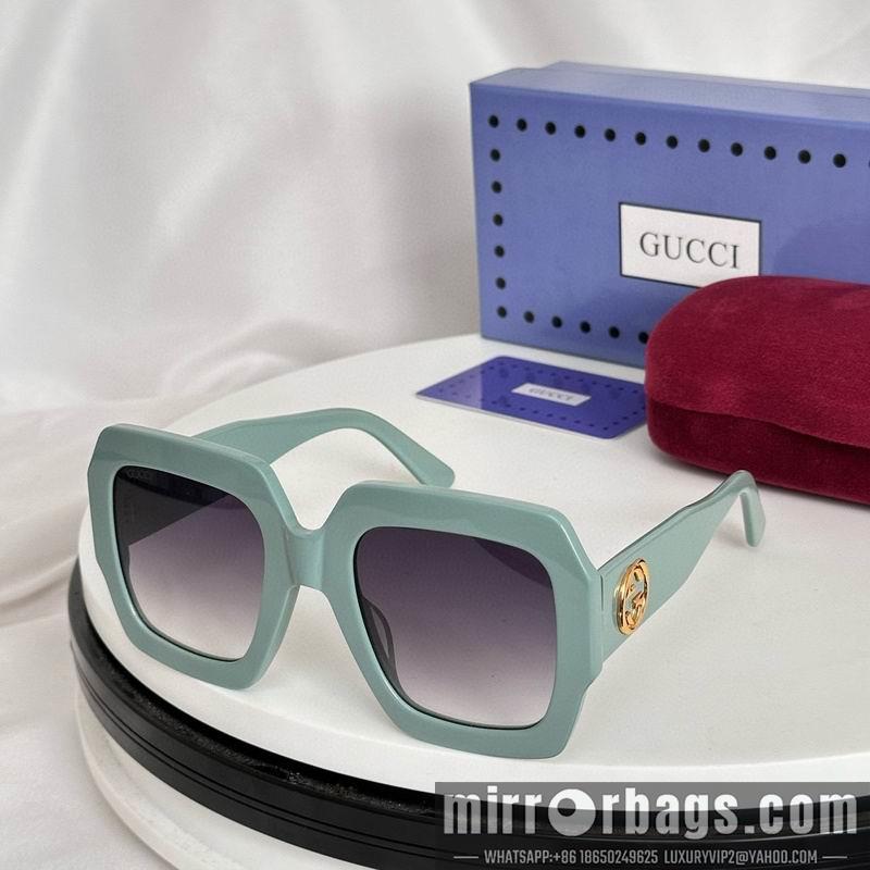 Gucci Glasses smr70
