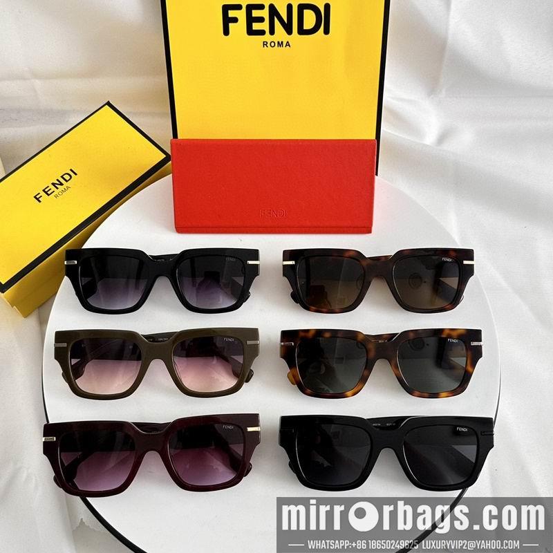 Fendi Glasses smh55