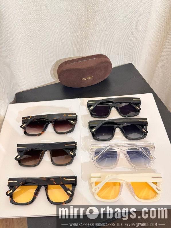 Tom Ford Glasses smx63